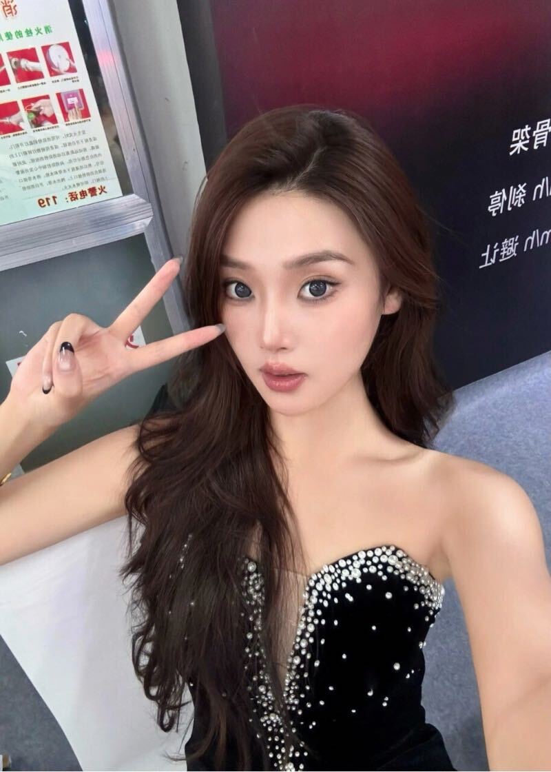 ❤️人净172D杯体重45kg 无纹身皮肤白皙  纯天然零整 纯欲系S型身材