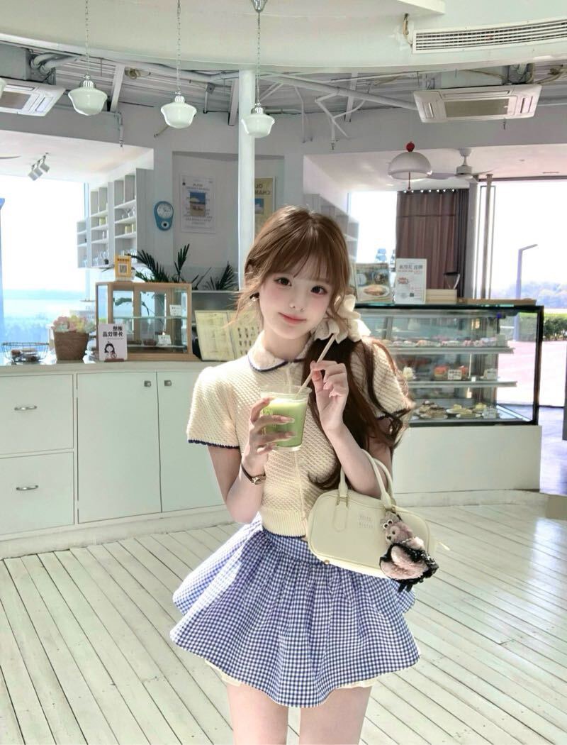 𝐇𝐞𝐢𝐠𝐡𝐭身高/ 168cm，体重90 𝐁𝐮𝐬𝐭胸围/ 天然🐻C 在读女生  本地女孩 全身0整 纯天然甜妹小乖乖