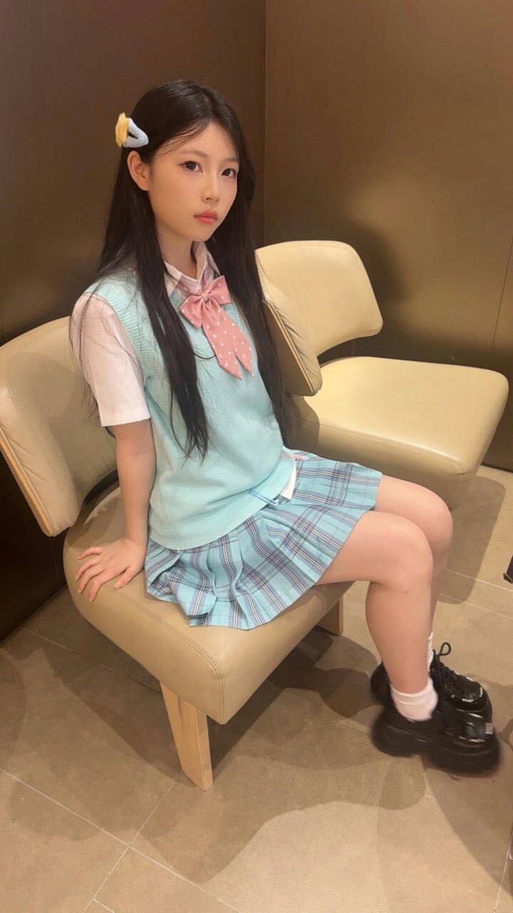 长沙  08年 162cm  98斤 极品处女❤️《52号》